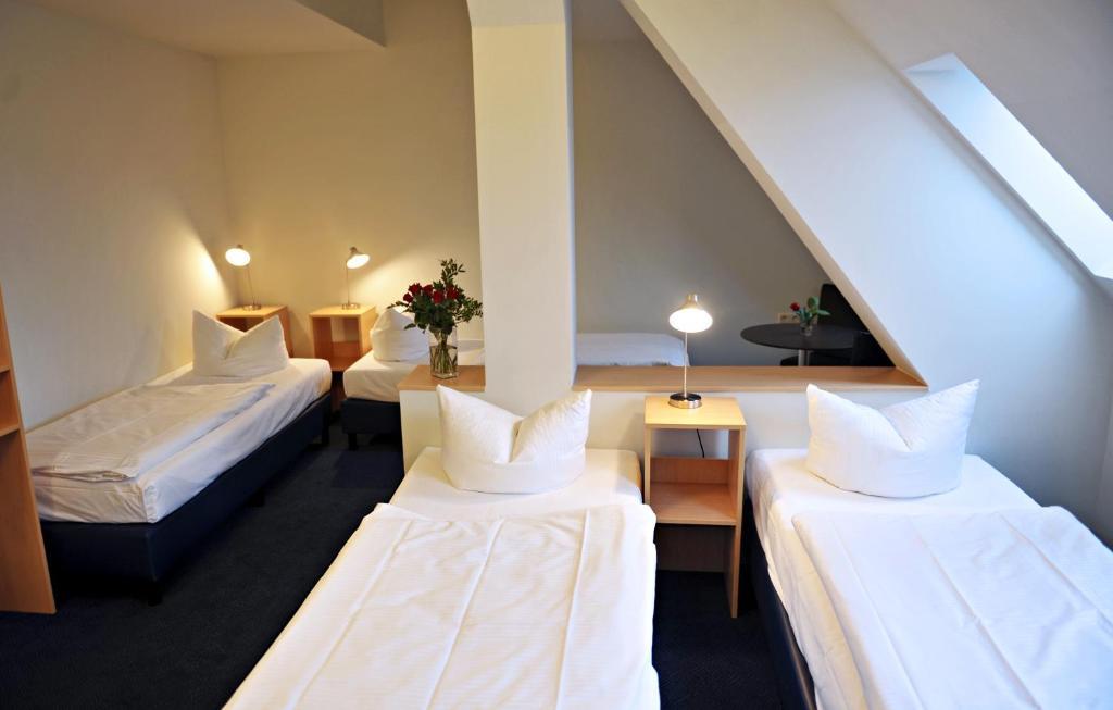 Hotel Transit Loft Berlin Room photo